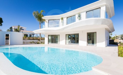 House in Vicalvaro, Madrid, Spain 1