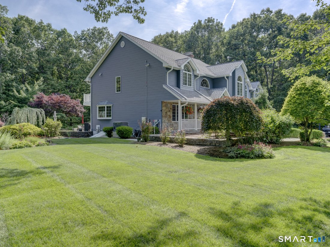 House in Wolcott, Connecticut, United States 4 - 18294639