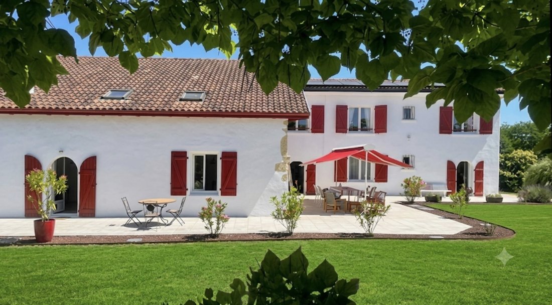 Estate in Peyrehorade, Nouvelle-Aquitaine, France 2 - 18275457
