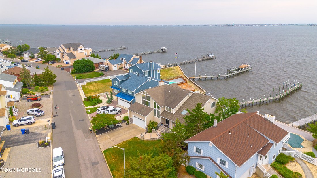 House in Toms River, New Jersey, United States 3 - 18288827