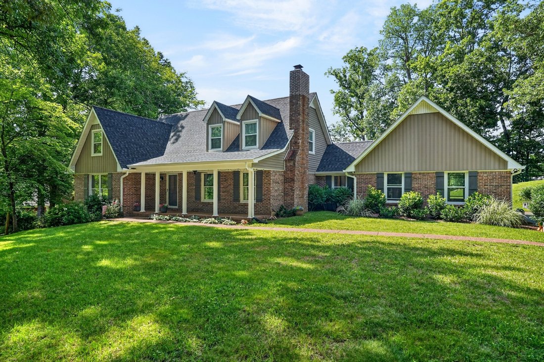 House in McMinnville, Tennessee, United States 2 - 18141037