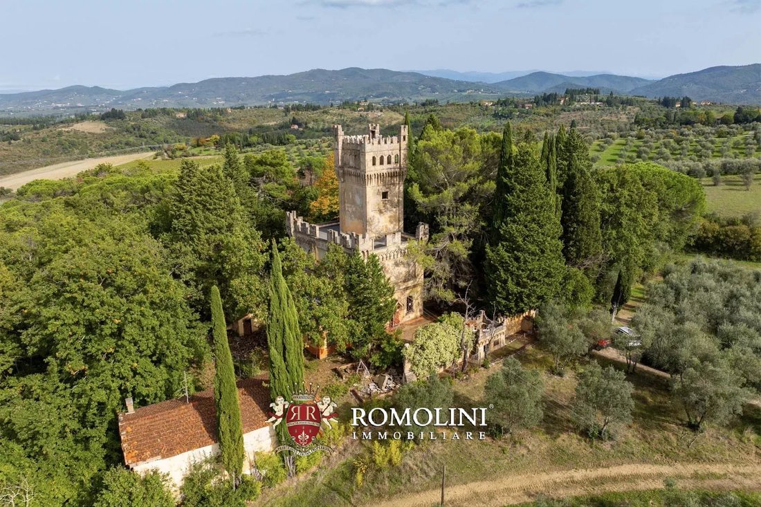 Castle in Center, Impruneta, Tuscany 1 - 15666393