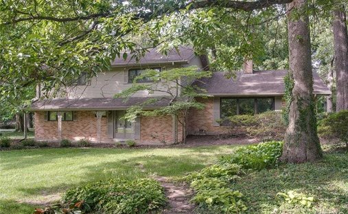 House in Town and Country, Missouri, United States 1