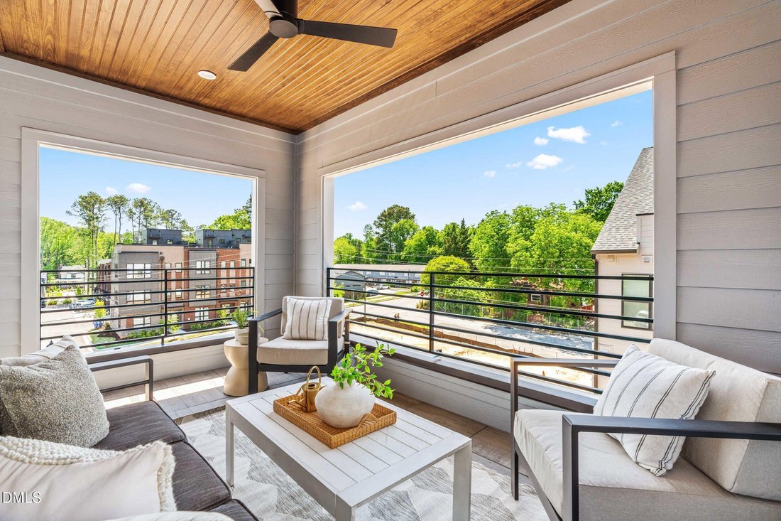 Condo in Cary, North Carolina, United States 1 - 18280667
