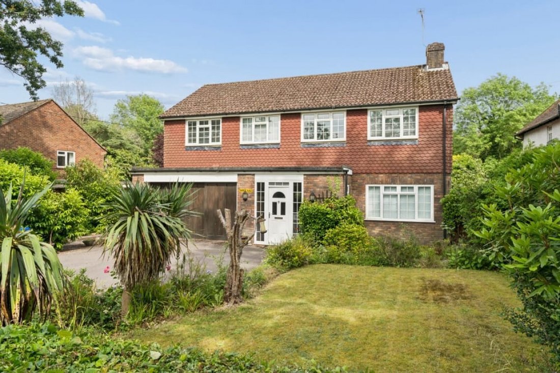 House in Farnham Common, England 1 - 18283961