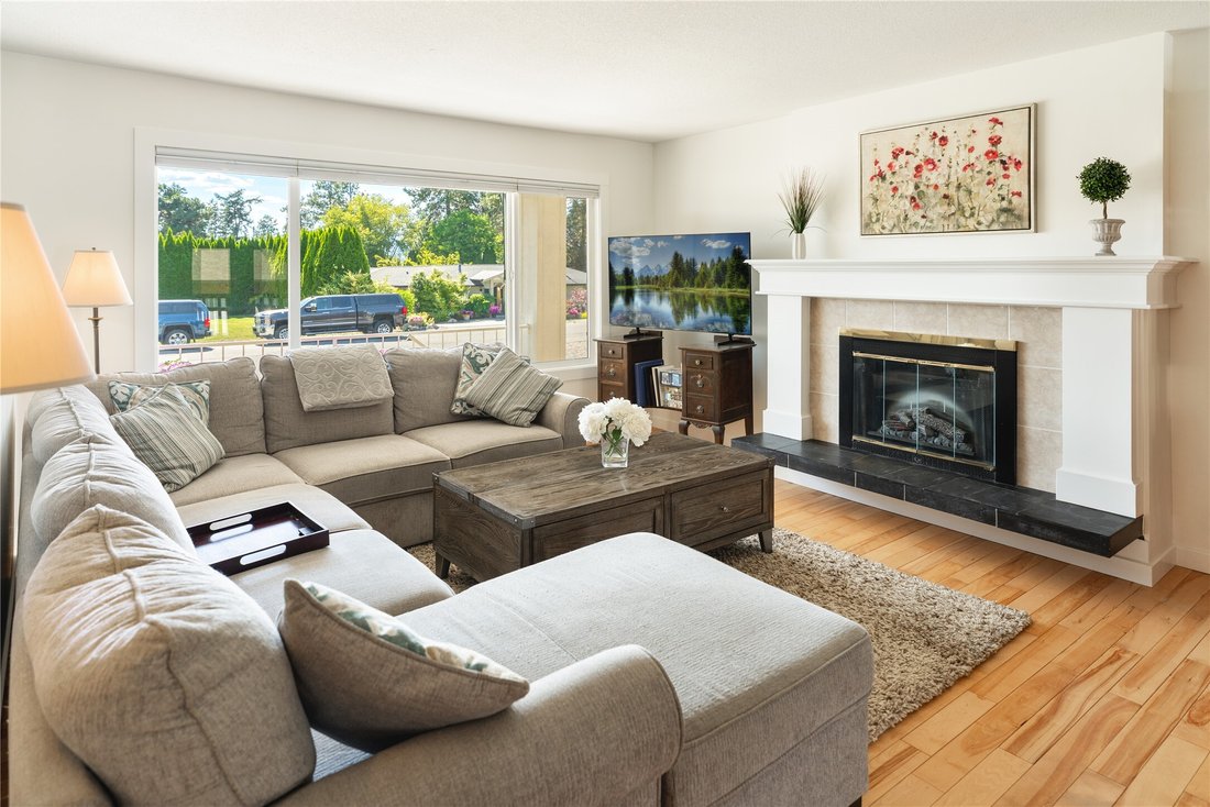 House in Kelowna, British Columbia, Canada 4 - 18289203