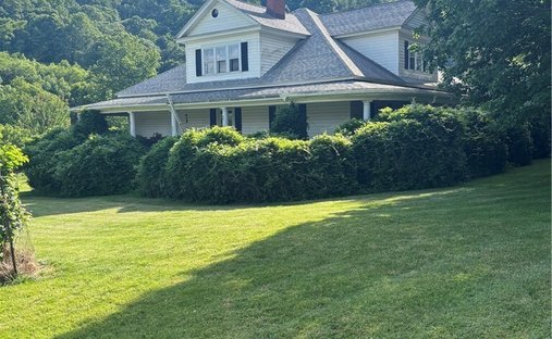 House in Elk Creek, Virginia, United States 1