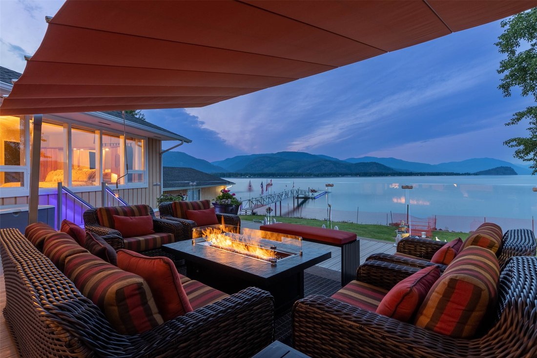 House in Sorrento, British Columbia, Canada 2 - 18289204