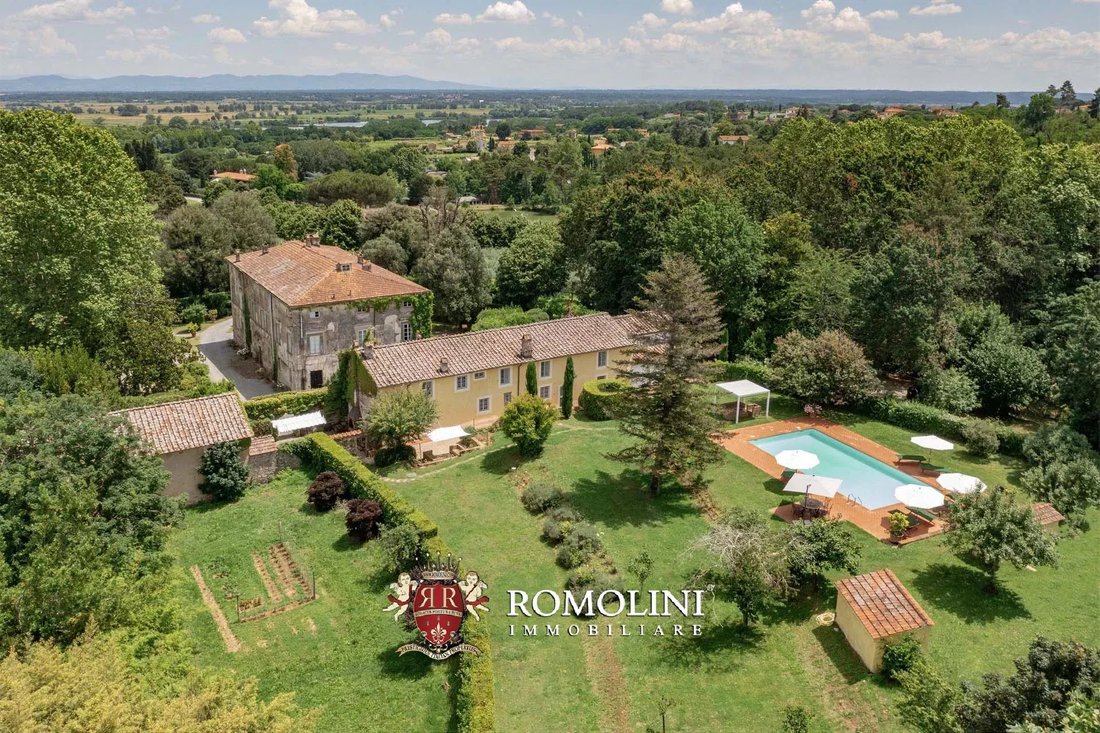 Villa in Compitese, Capannori, Tuscany 1 - 15666094