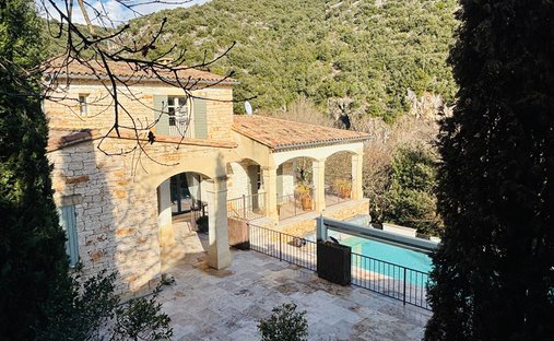 Villa in Uzès, Occitania, France 1