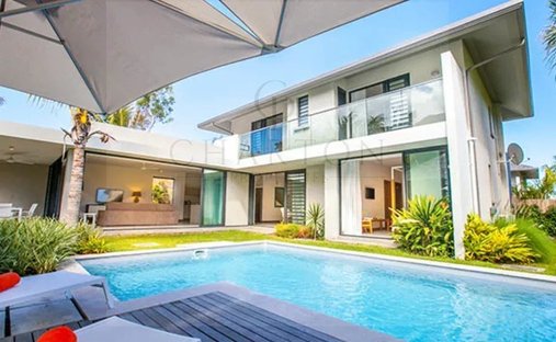 Villa in Black River, Rivière Noire District, Mauritius 1
