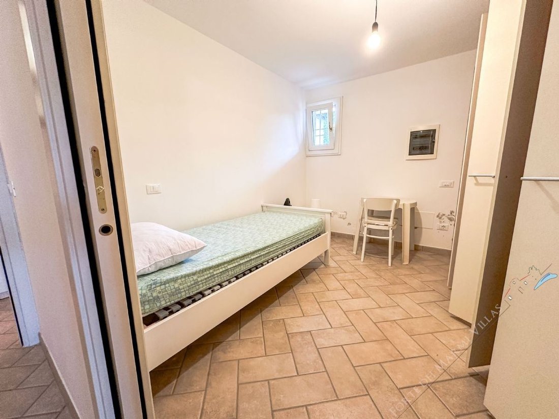 Villa in Camaiore, Tuscany, Italy 5 - 18282536