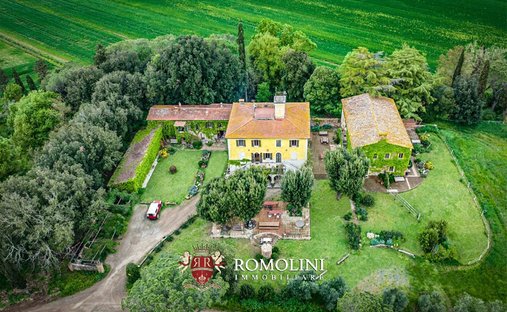Anwesen in Gavorrano, Toskana, Italien 1