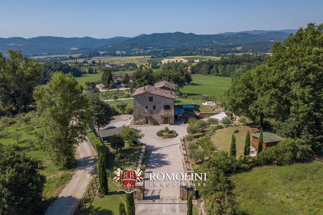 House in Città di Castello, Umbria, Italy 2 - 15666445