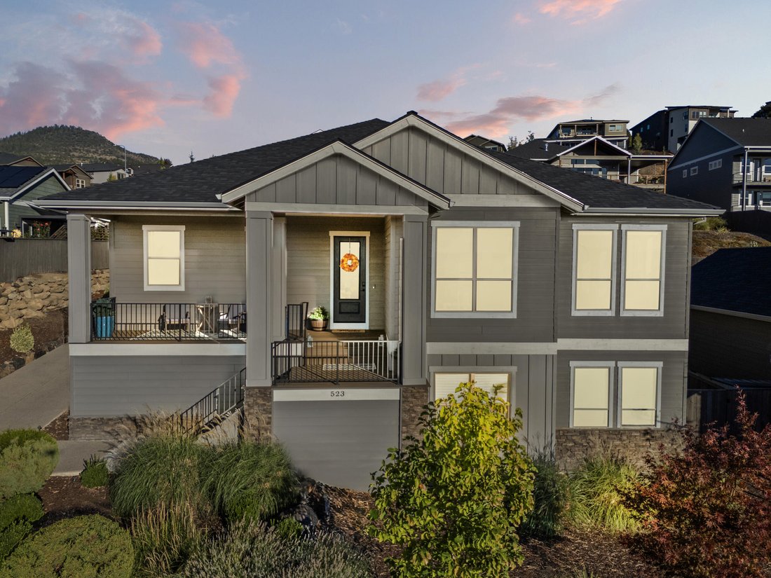 House in Medford, Oregon, United States 2 - 18290380