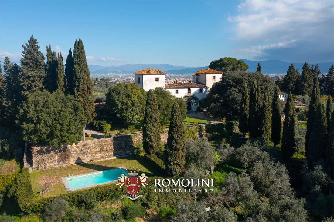 Farm Ranch in Two Roads - San Gaggio, Florence, Italy 2 - 15663567