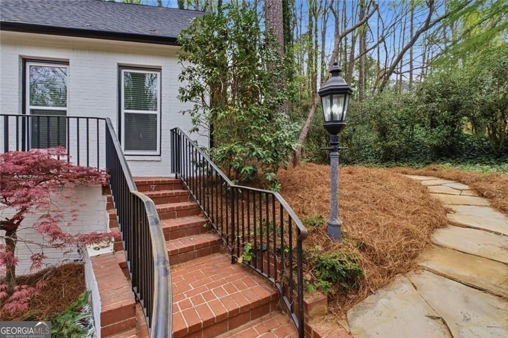 Atlanta, Georgia, United States 5 - 18281260