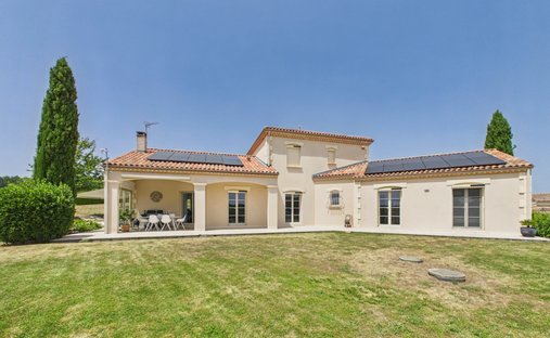 House in Monestier, Nouvelle-Aquitaine, France 1