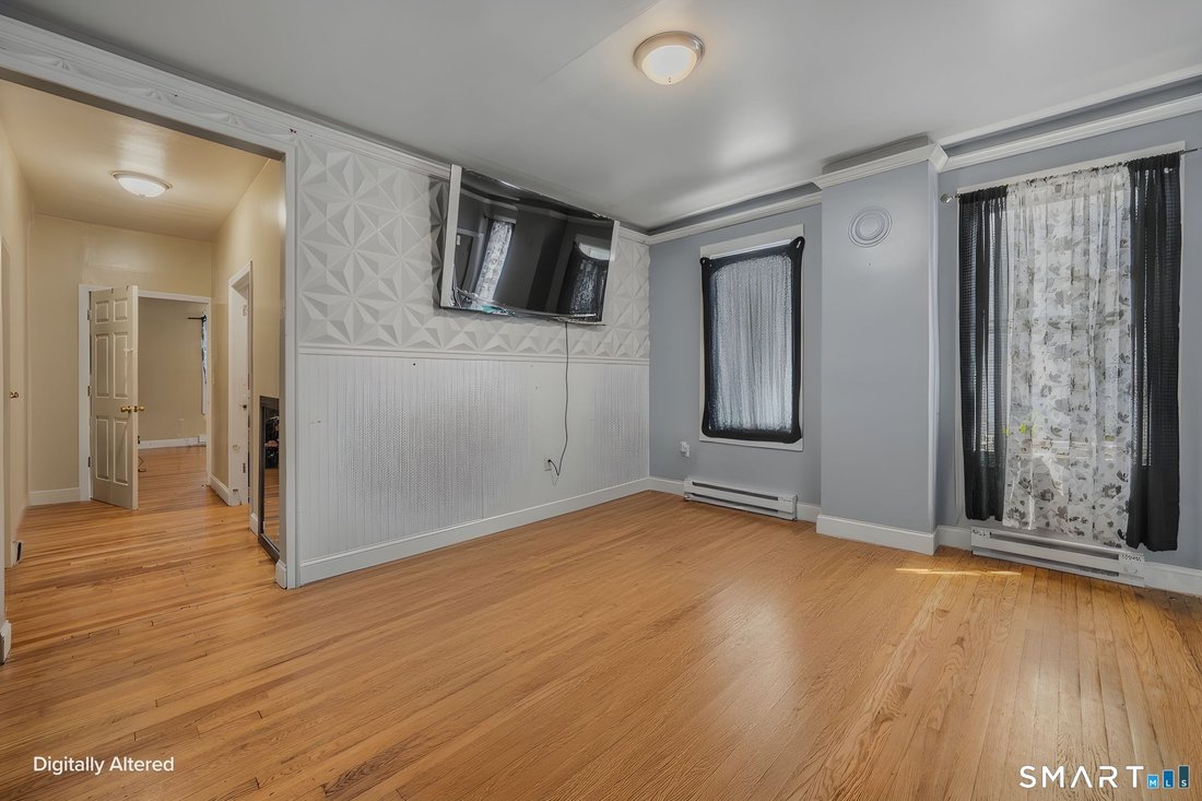Meriden, Connecticut, United States 4 - 18290500