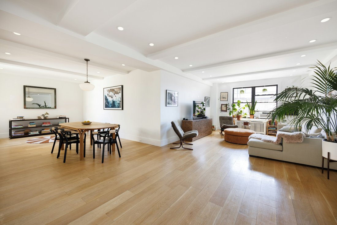 Co Op in New York, New York, United States 4 - 18273527