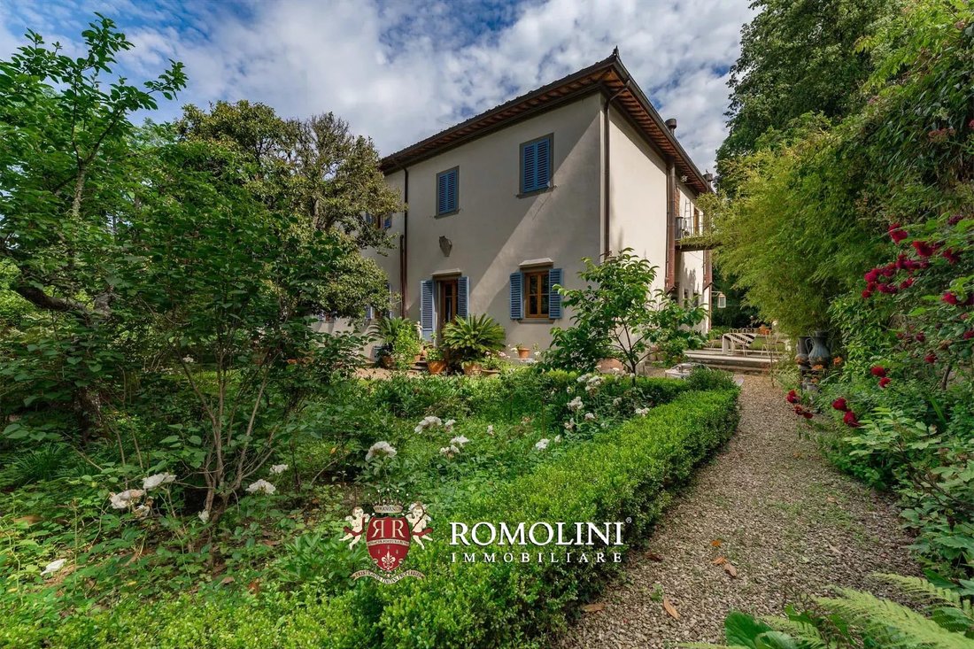 Villa in Frazioni Collinari, Montevarchi, Tuscany 2 - 15663133