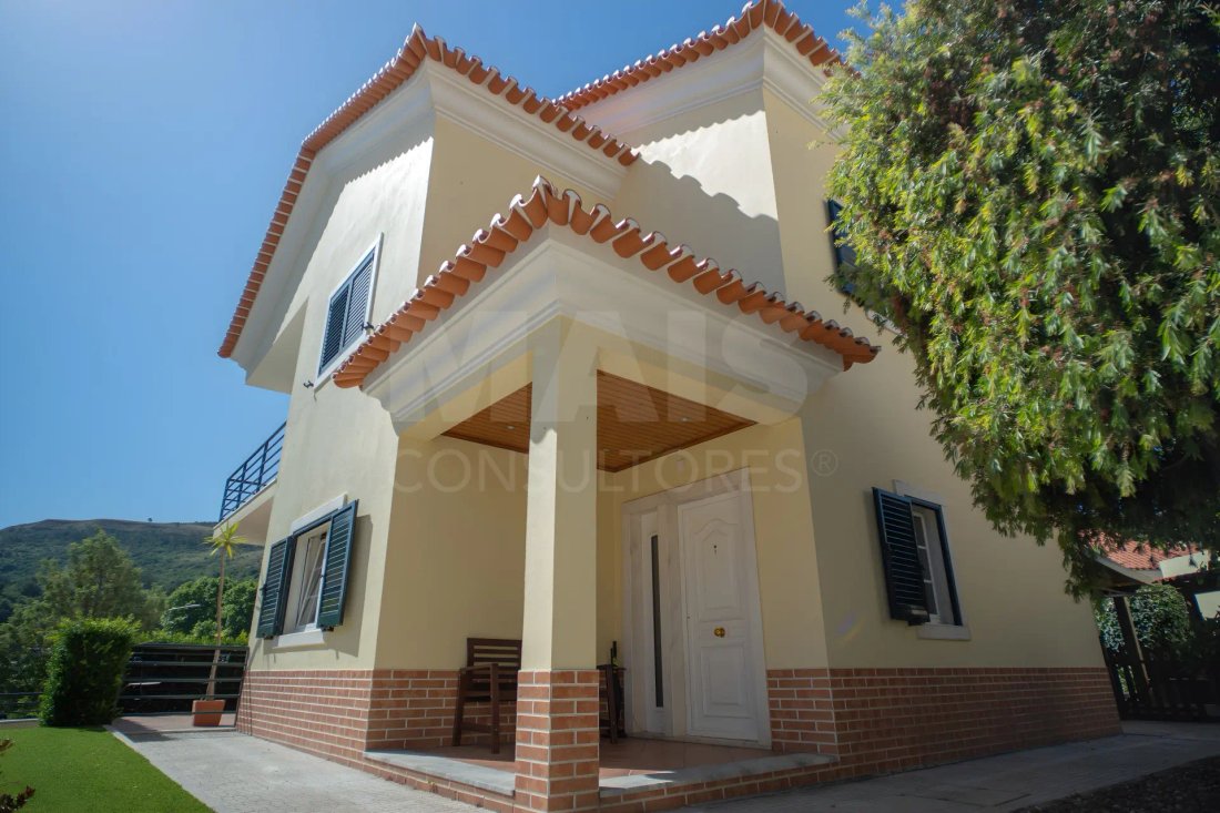 Villa in Bucelas, Lisbon, Portugal 4 - 18289529