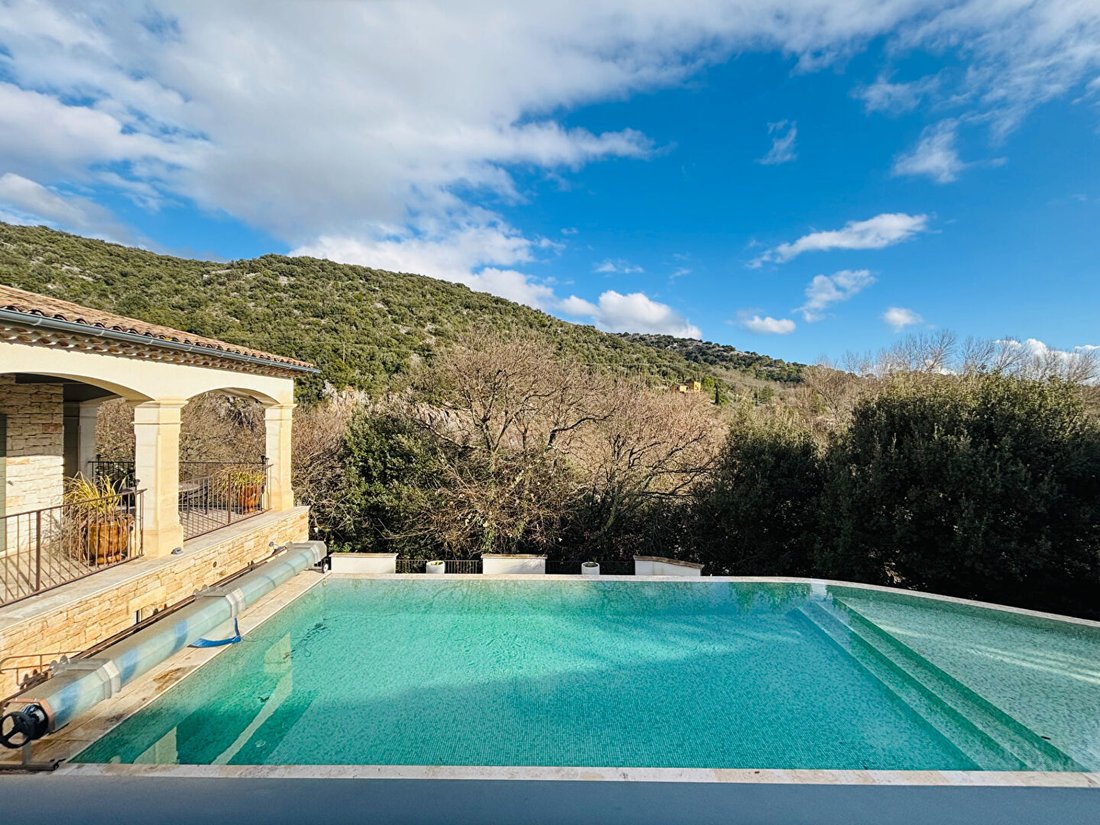 Villa in Uzès, Occitania, France 3 - 18282870