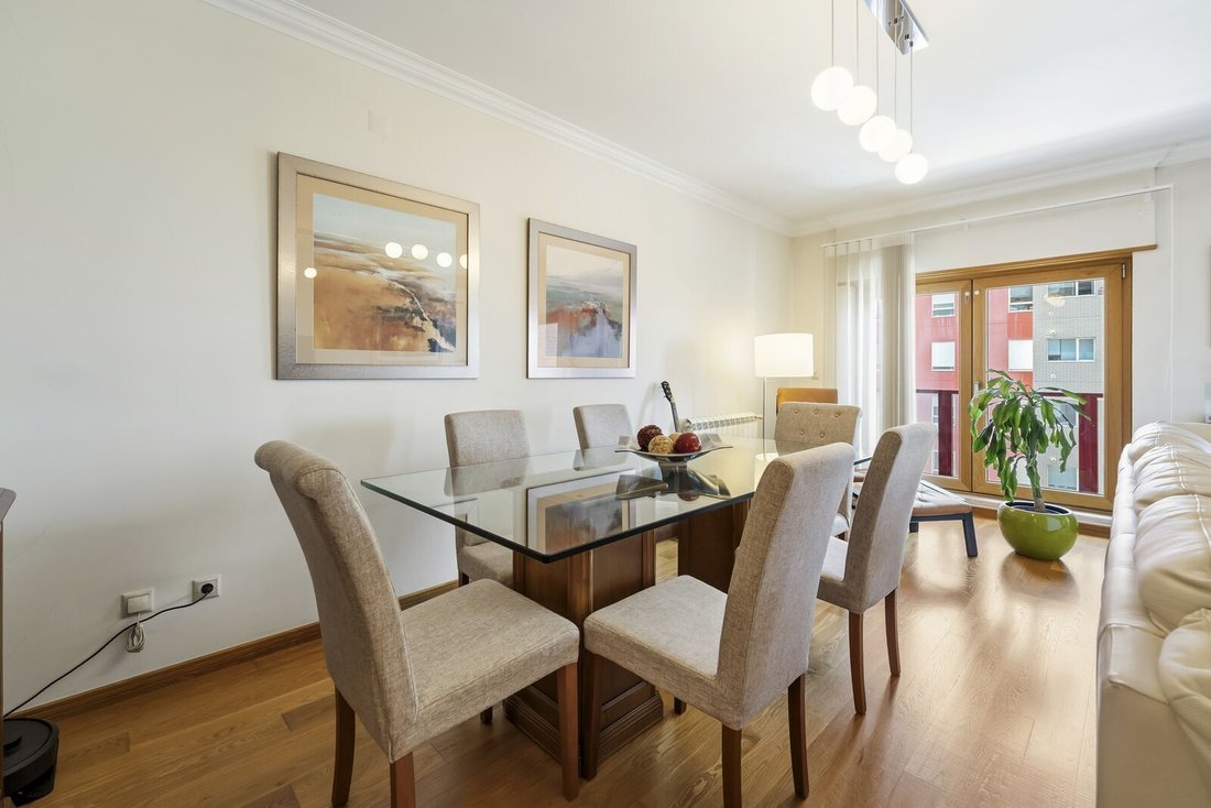 Apartment in Sao Domingos de Benfica, Lisbon, Portugal 3 - 18294053