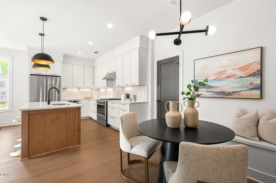 Condo in Cary, North Carolina, United States 4 - 18280667
