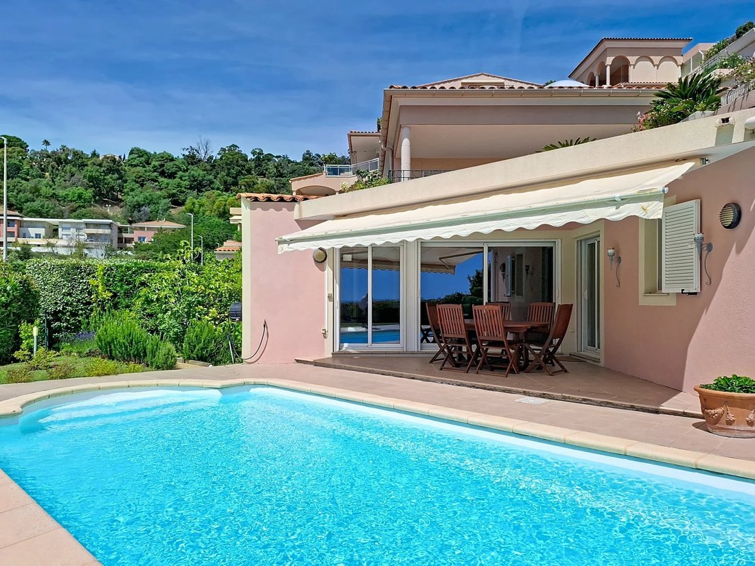 Apartment in Le Roc Fleuri-Capitou (Jeanne d'Arc), Mandelieu-la-Napoule, France 2 - 18282698
