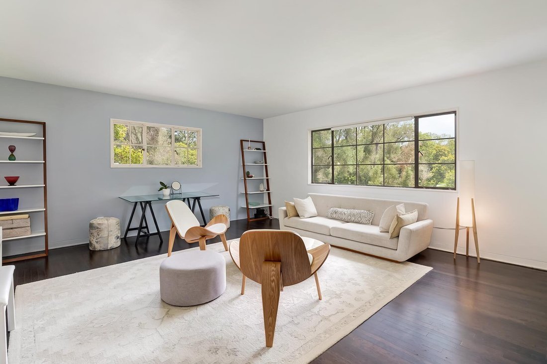 Condo in Los Angeles, California, United States 5 - 18288077