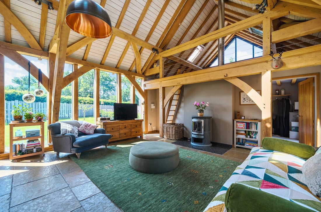 House in Linwood, England 5 - 18283950