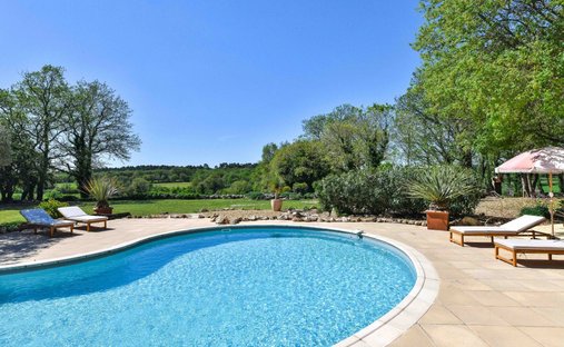 Estate in Uzès, Occitania, France 1