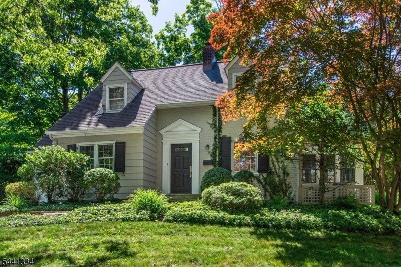 House in Summit, New Jersey, United States 2 - 18287786