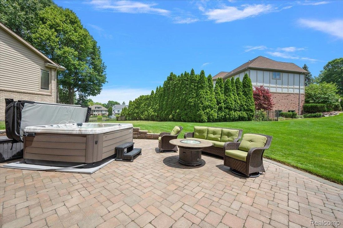 House in Orchard Lake Village, Michigan, United States 3 - 18286005