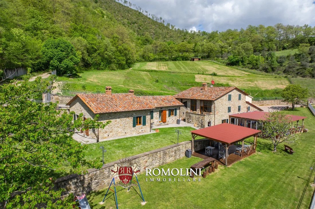 Estate in Sansepolcro, Tuscany, Italy 1 - 15665171
