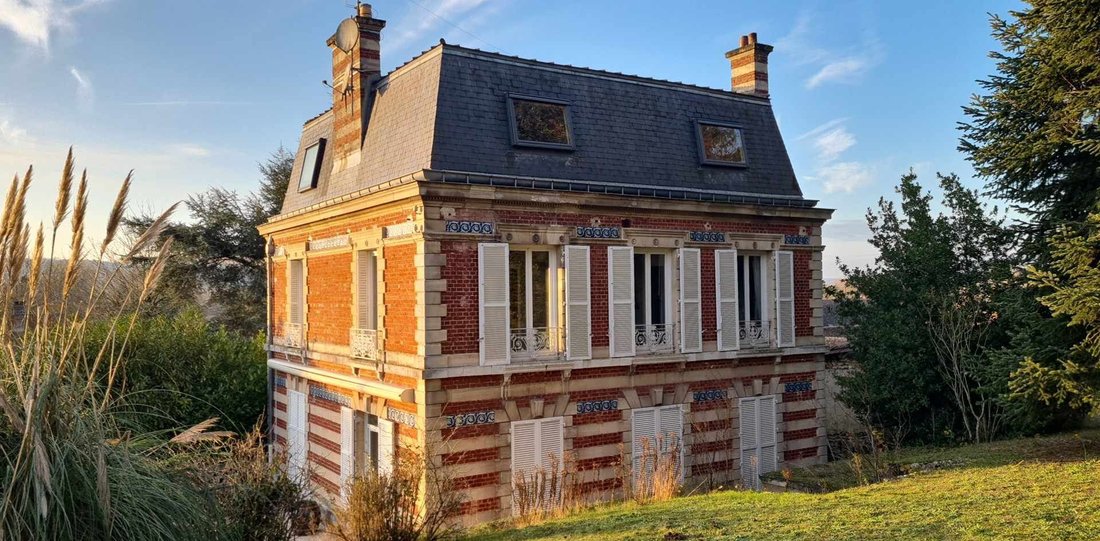 Villa in Chaumont-en-Vexin, Hauts-de-France, France 2 - 18295993
