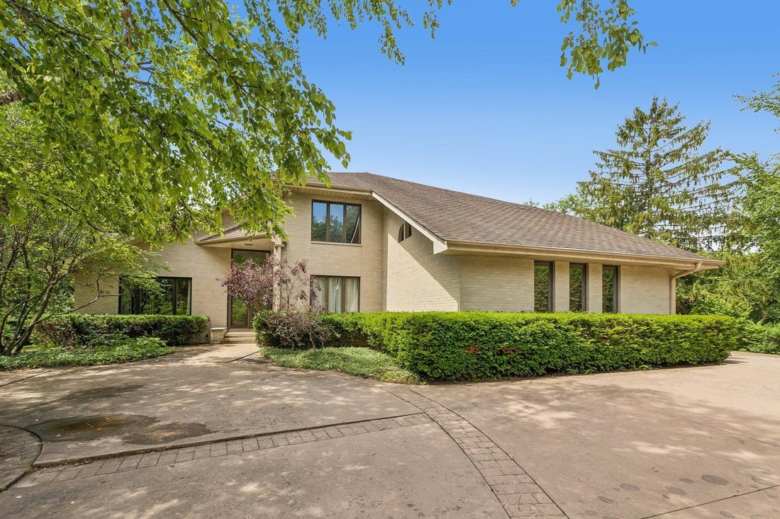 House in Libertyville, Illinois, United States 1 - 18286512