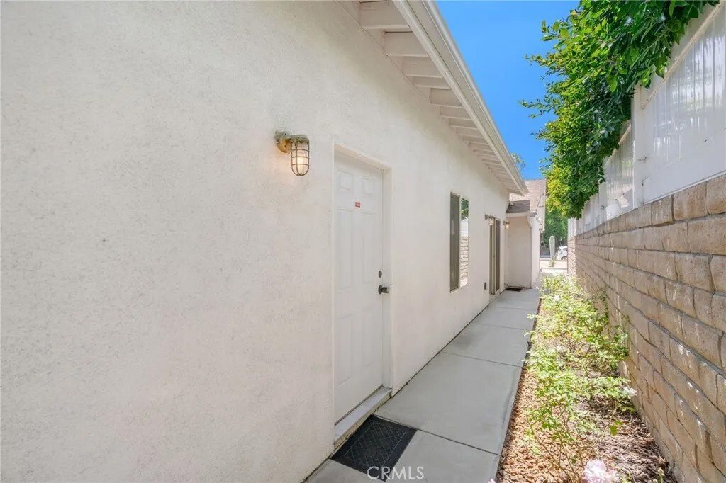 Condo in Los Angeles, California, United States 4 - 18292223
