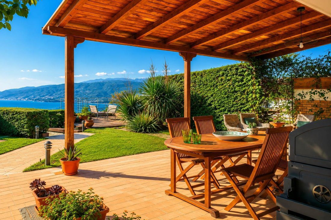 Villa in Staletti, Calabria, Italy 1 - 18295844