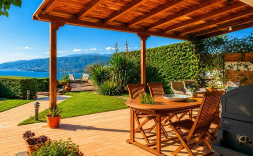 Villa in Staletti, Calabria, Italy 1