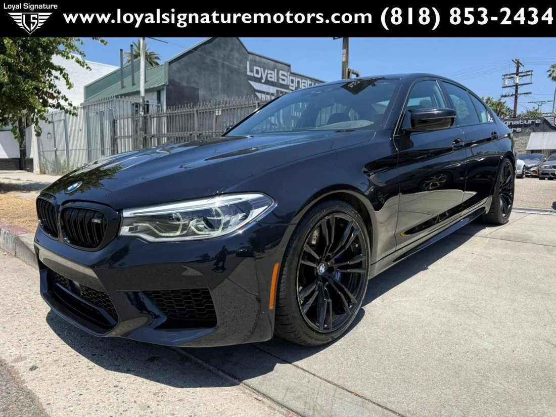 Sedan in Van Nuys, CA, United States 3 - 18287348