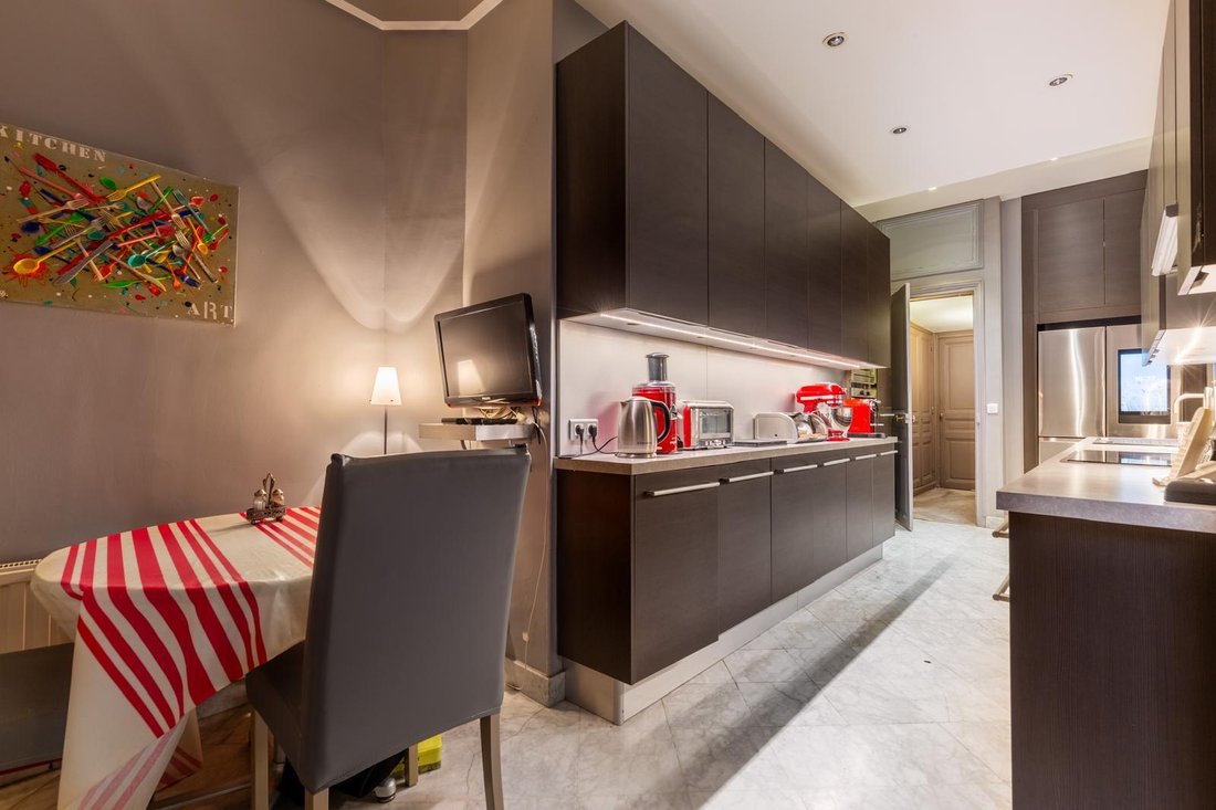 Townhouse in Chaillot, Paris 16e Arrondissement, Paris 3 - 18292186