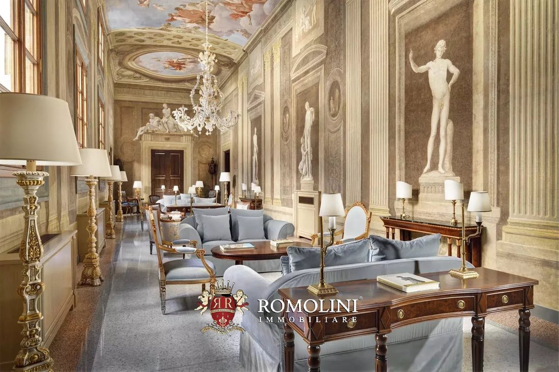 Apartment in Center, Florence, Tuscany 2 - 15666011