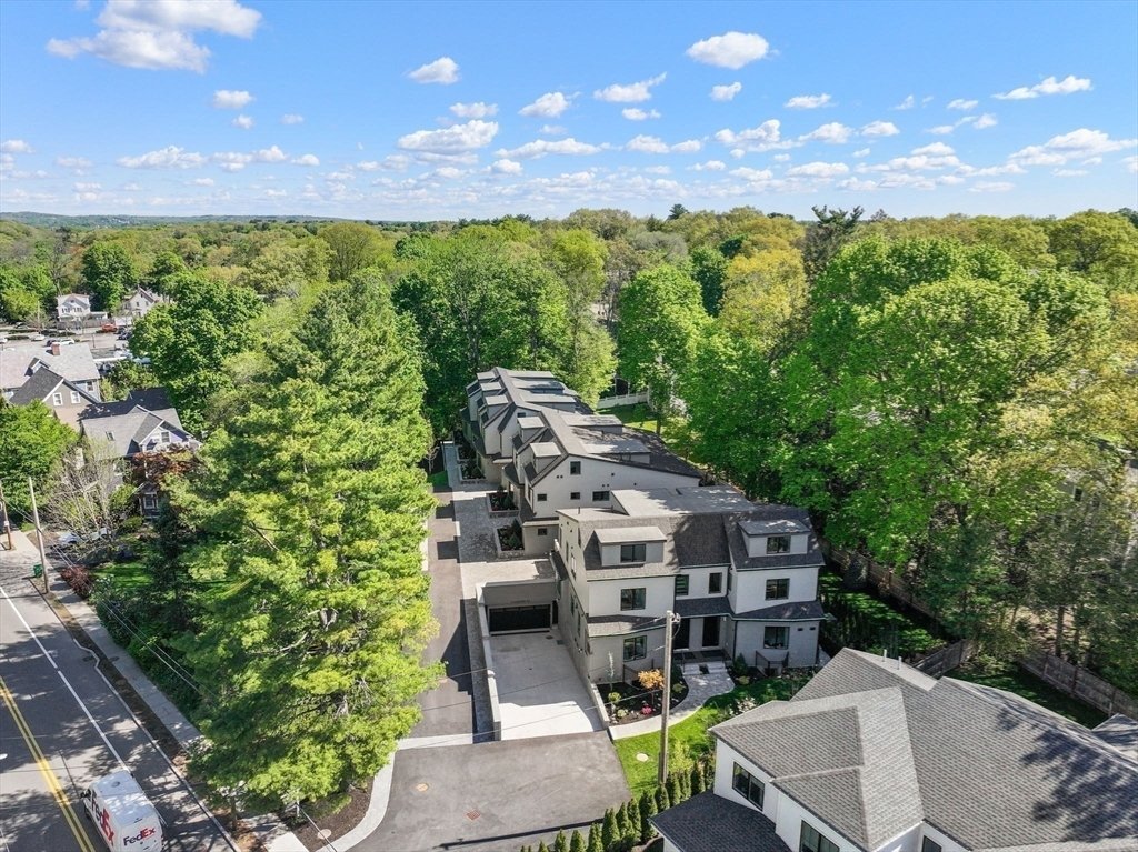 House in Newton, Massachusetts, United States 2 - 18193971