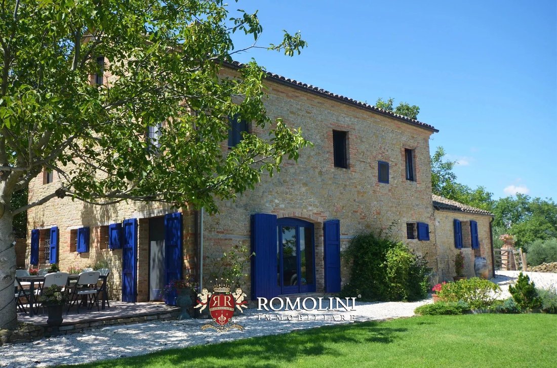 House in Tolentino, Marche, Italy 3 - 15666421