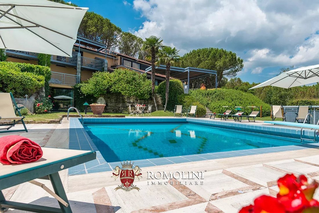 Villa in Saione-San Donato-Pescaiola, Arezzo, Tuscany 5 - 15665255