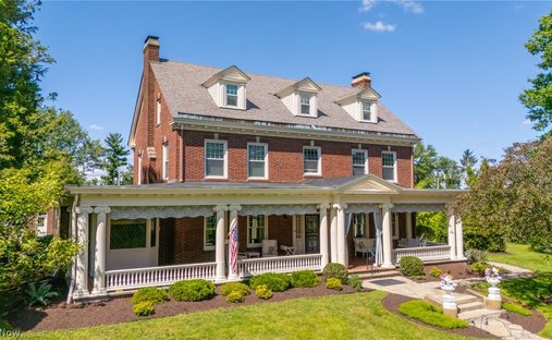 House in Saint Clairsville, Ohio, United States 1