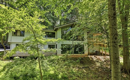 House in Newtown Square, Pennsylvania, United States 1