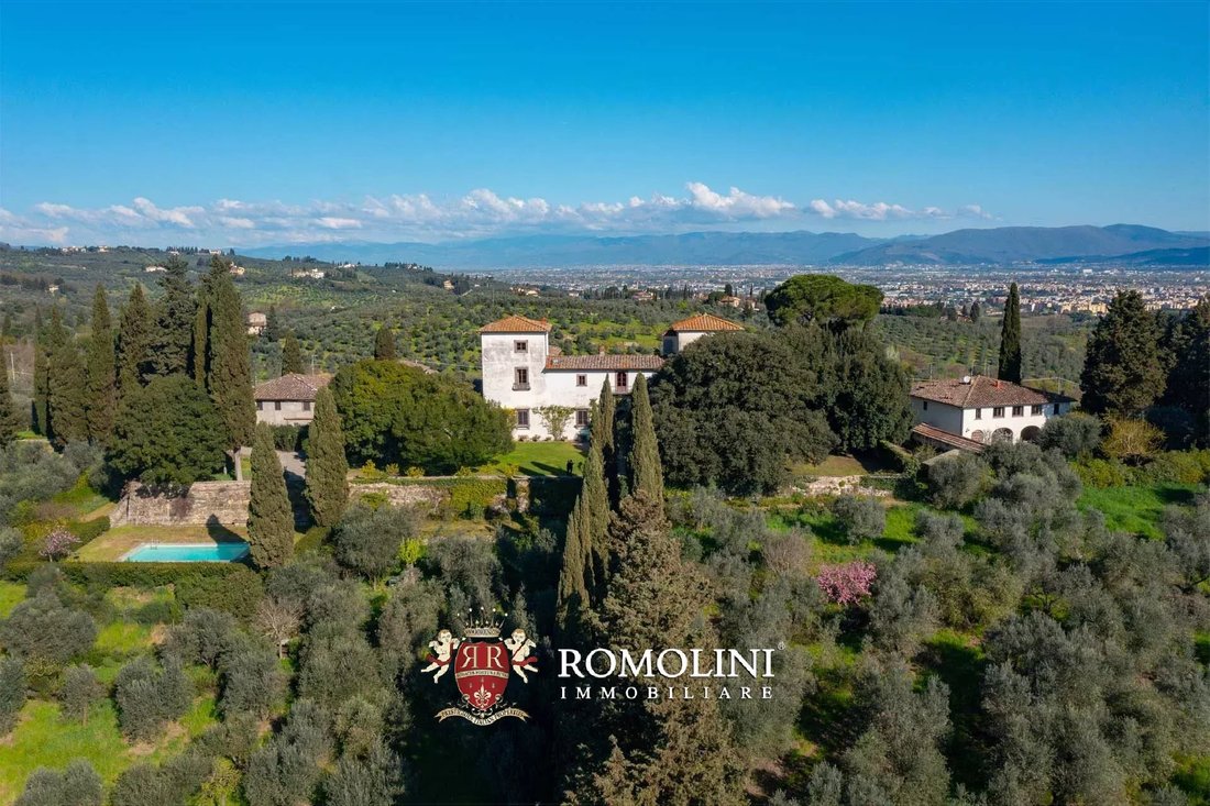 Farm Ranch in Two Roads - San Gaggio, Florence, Italy 3 - 15663567